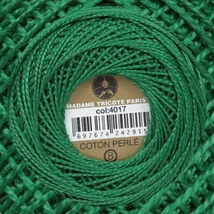 Perlé hímző gyöngyfonal 4017 - fenyőzöld