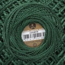 Perlé hímző gyöngyfonal 4019 - mohazöld