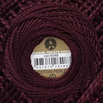 Perlé hímző gyöngyfonal 4048 - mélybordó