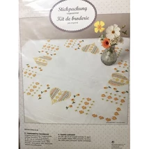 Előnyomott, keresztszemes terítő készlet - Szív