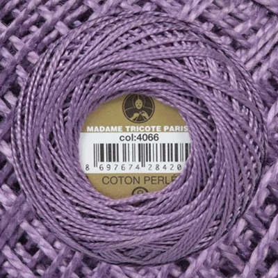 Perlé hímző gyöngyfonal 4066 - lila