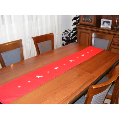 Hímzett karácsonyi asztali futó