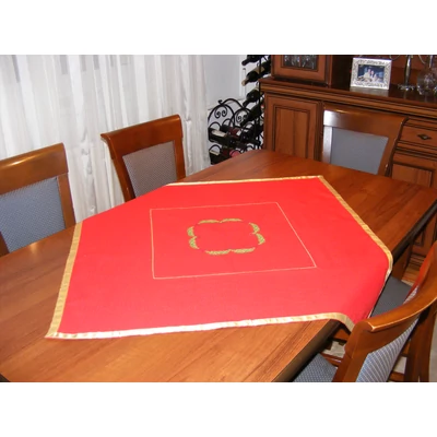 Hímzett karácsonyi terítő