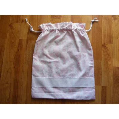 Hímezhető ovis tornazsák-Állatos rózsaszín