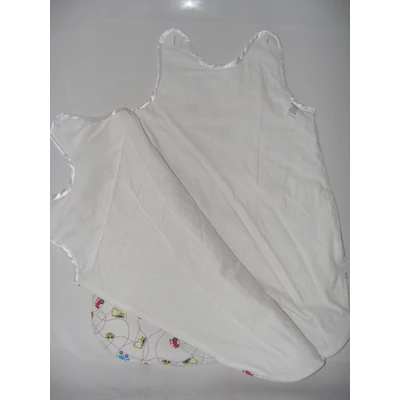 Keresztszemesen hímezhető hálózsák- Autós