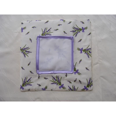 Hímezhető edényalátét-levendulás lila szegéllyel