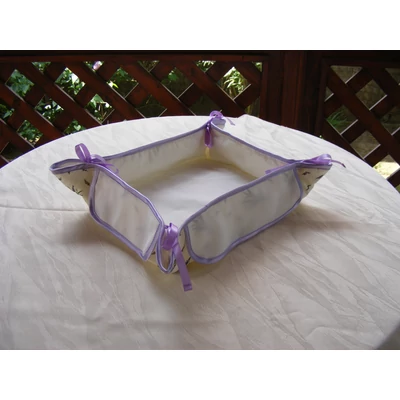 Hímezhető kenyérkosár-levendulás-lila szegéllyel